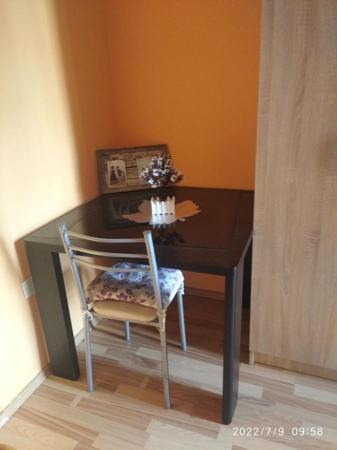 Buric Rooms Nikšić Buitenkant foto
