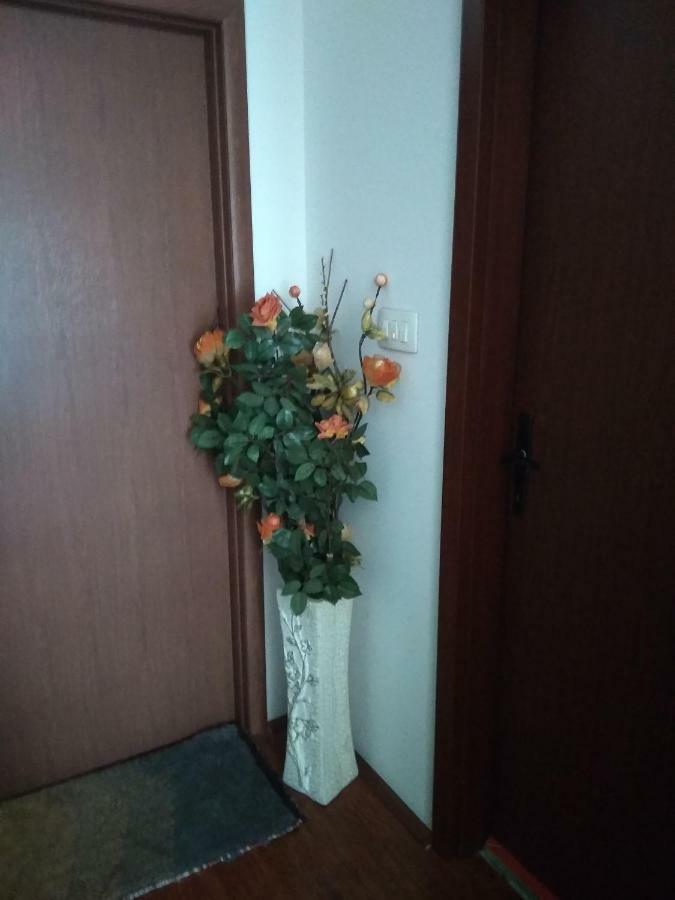 Buric Rooms Nikšić Buitenkant foto