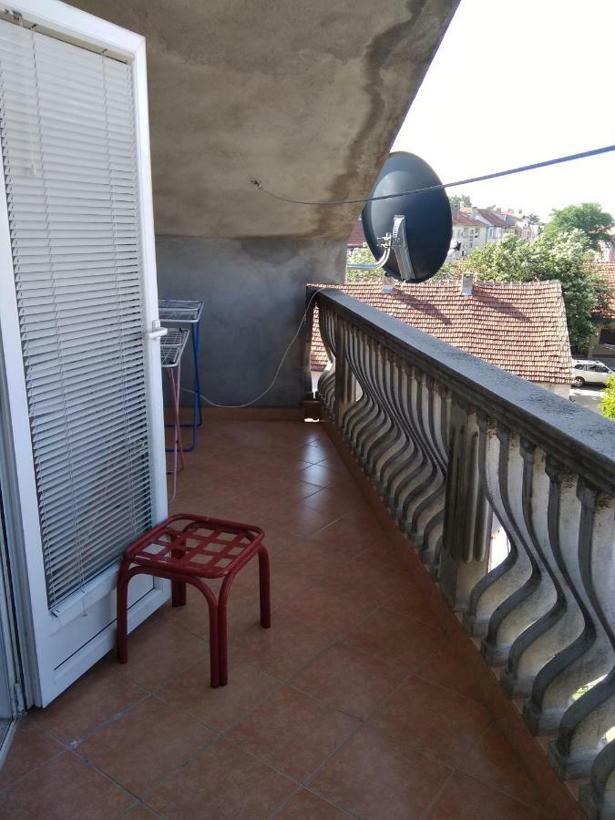 Buric Rooms Nikšić Buitenkant foto